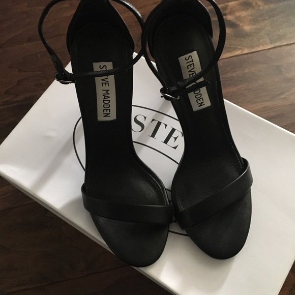 Steve Madden Heels - Picture 1 of 3